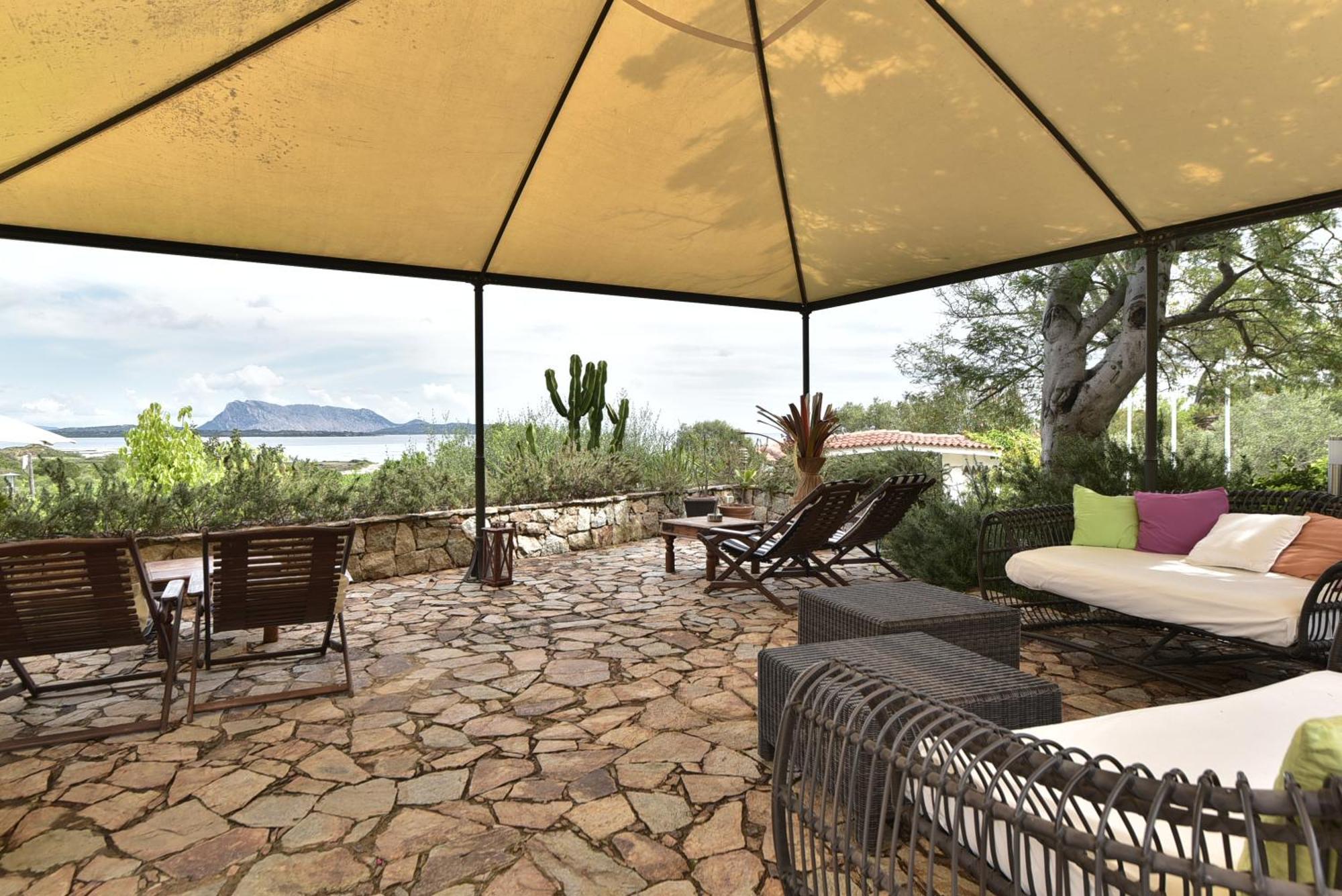 Villa Minda Lodge & View San Teodoro  Kültér fotó